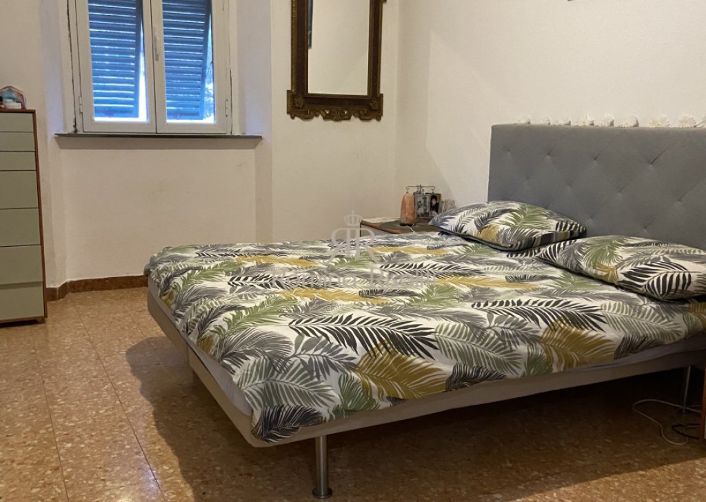 Appartamenti quadrilocale in vendita  103 m², Livorno, località zona mare